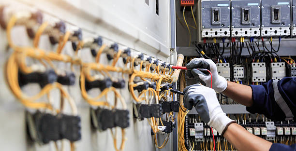 Professional Electrician technician working in Lockport, LA